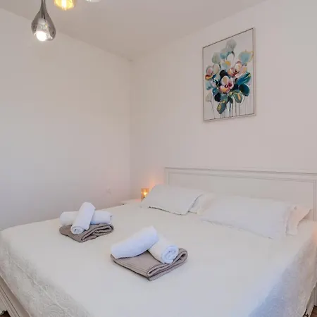Kvarner Sky View Resort-aura By Guide * Breza